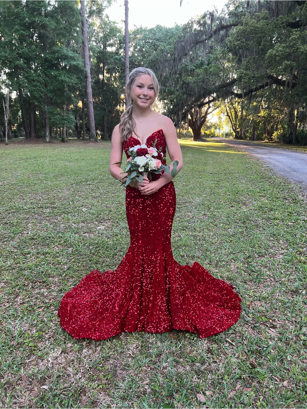Breathtakingly Beautiful Red Sequin Strapless Mermaid Dress Size 00